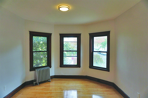 Building Photo - 975 Norwest Dr