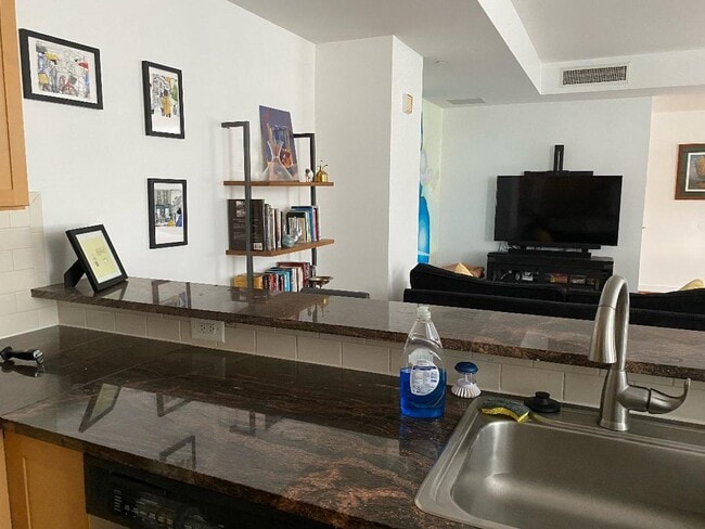 Photo - 111 S 15th St Apartment