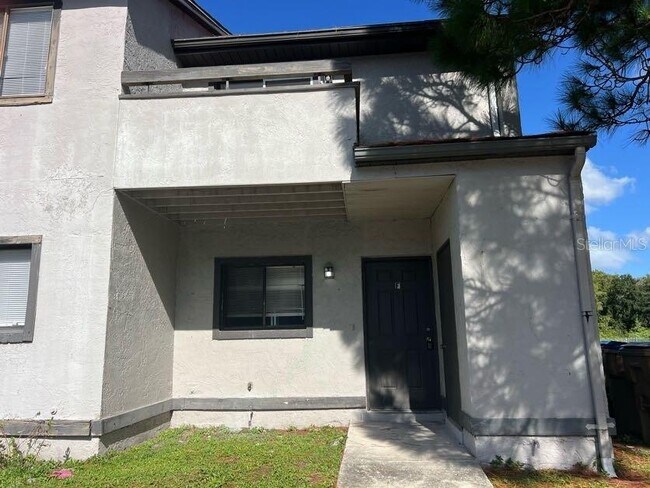 Foto del edificio - 207 Eden Ln