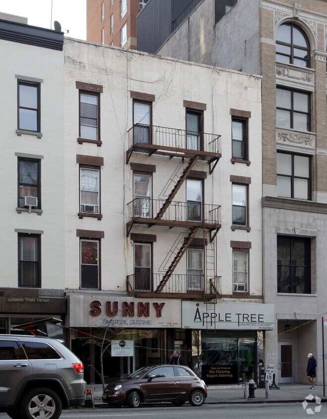 Foto principal - 1425 3rd Ave