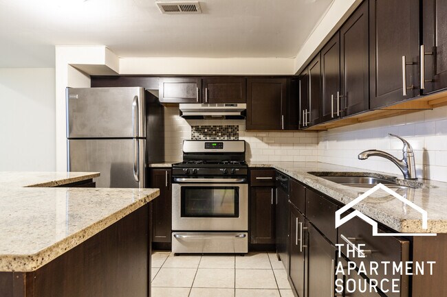 Foto del edificio - 871 W Lill Ave