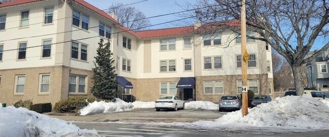 Building Photo - 140 Humboldt Ave