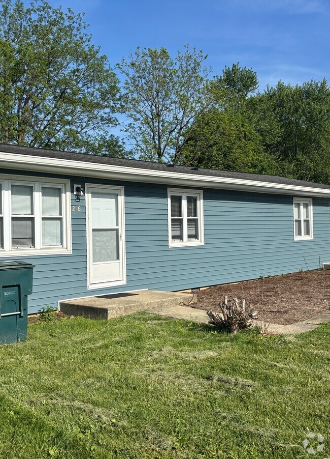 Building Photo - 226-226 N Birchwood Dr