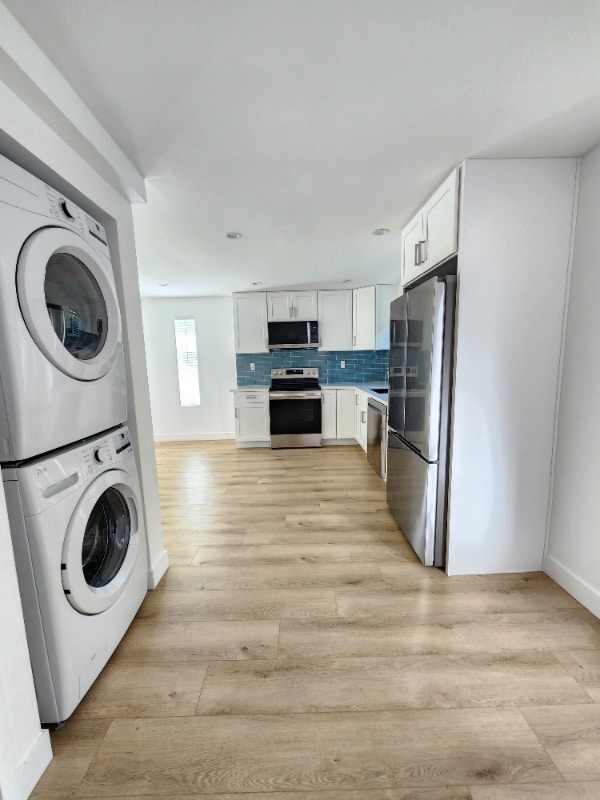 Foto del edificio - 2407 Abbot Kinney Blvd