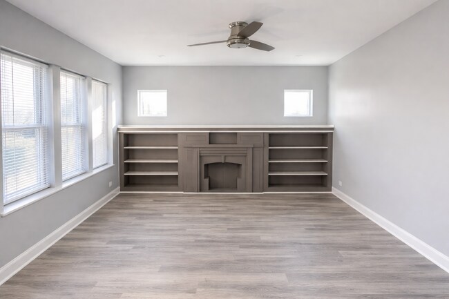 Foto del edificio - 843 E Marquette Rd