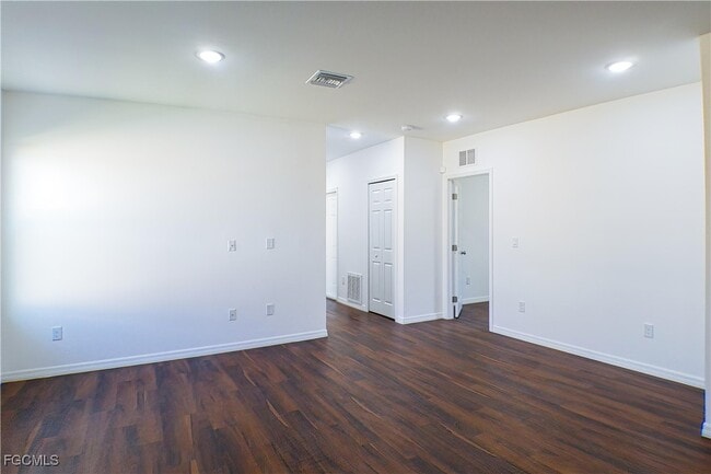 Building Photo - 3309 Armstrong Ct
