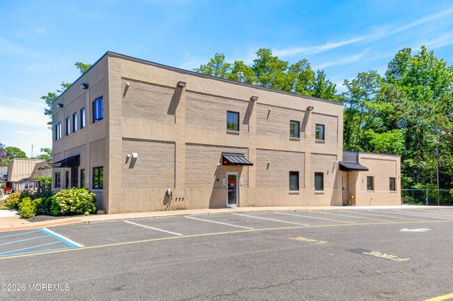 Building Photo - 253 Mantoloking Rd
