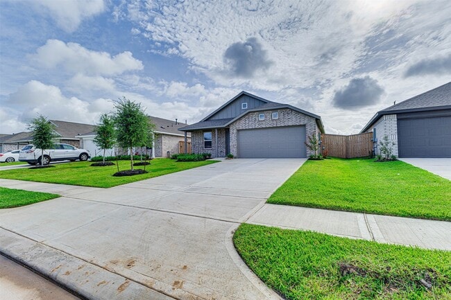 Foto del edificio - 6606 Tricolor Beech Ln