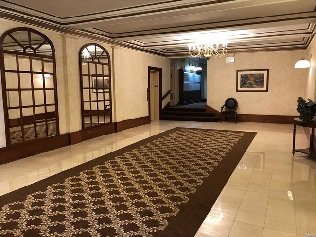 Foto del edificio - 623 Central Ave