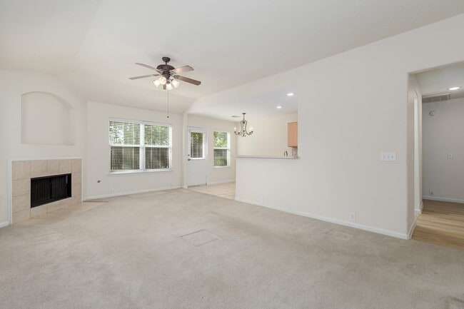 Foto del edificio - 7414 Rosebud Bend Dr