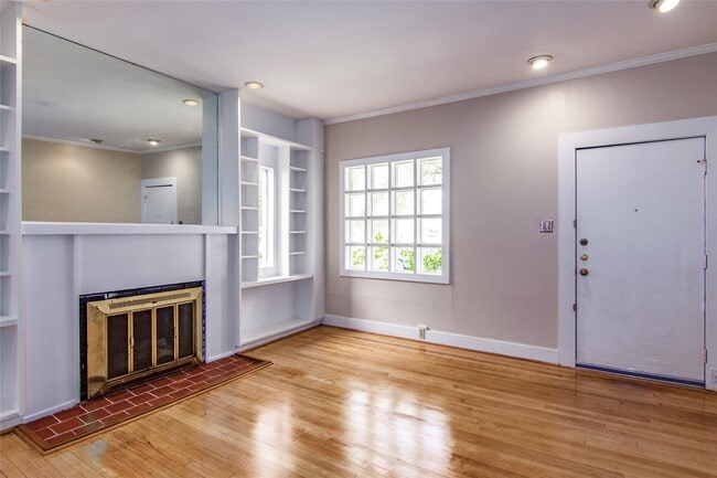 Building Photo - 1709 Missouri St