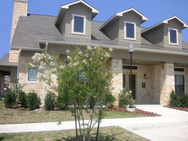 The Grove at Brushy Creek Apartments Bowie, TX