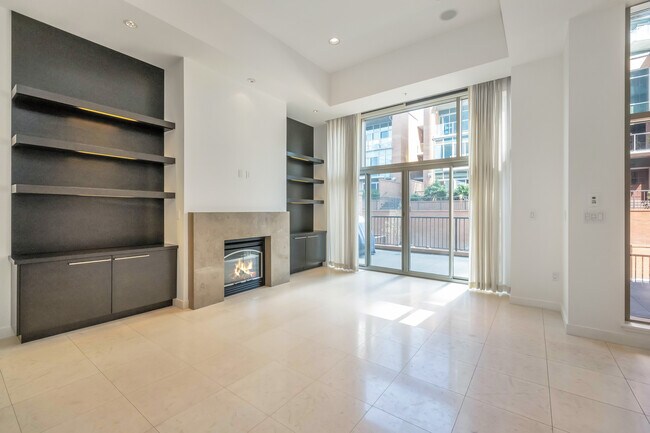 Built-Ins - 10628 NE 9th Pl