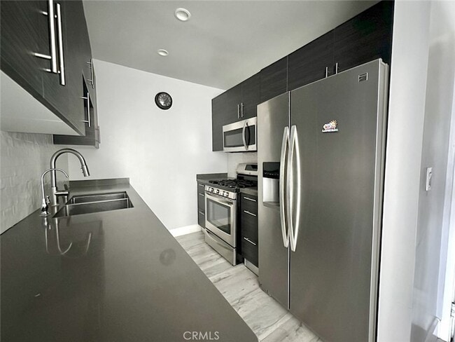 Photo - 409 Burchett St Apartment
