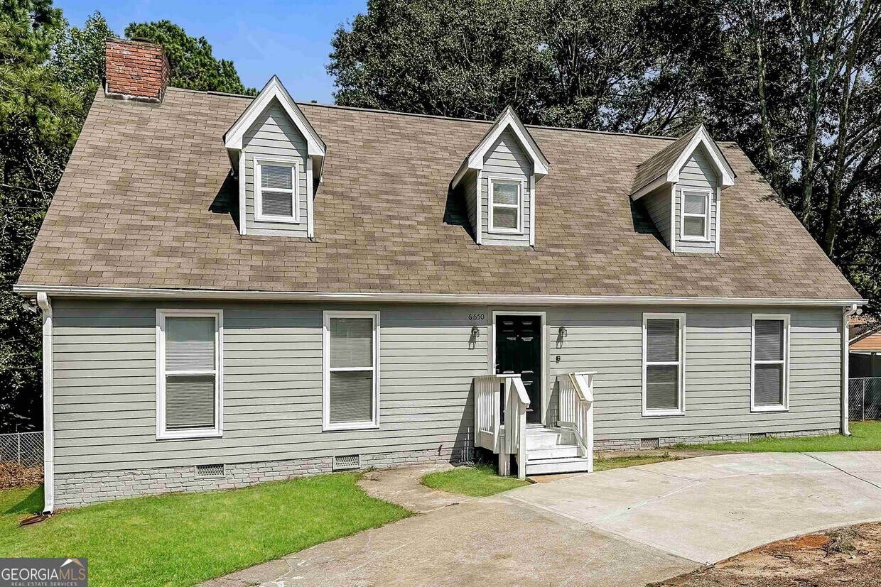 Primary Photo - 6650 Walker Rd