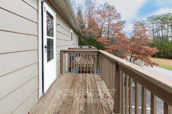Building Photo - 130 Reems Creek Rd