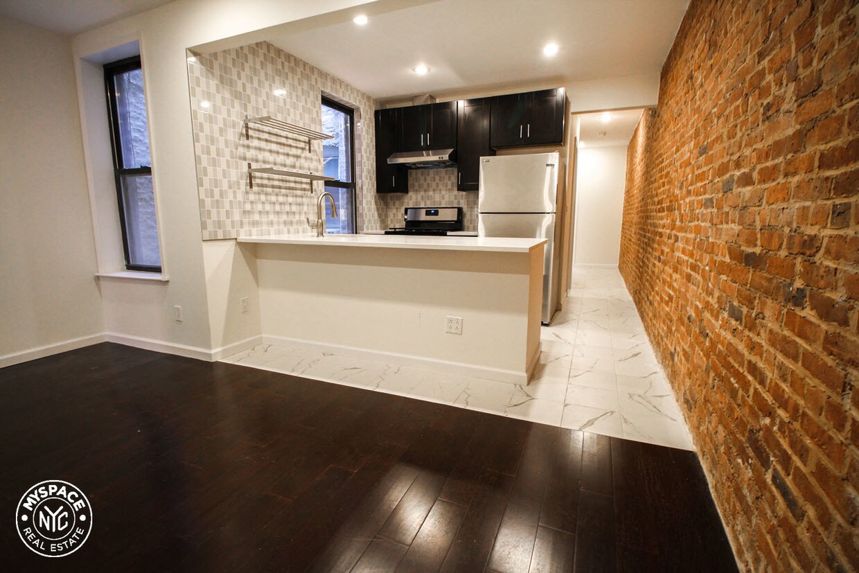 Foto principal - 1723 Madison St