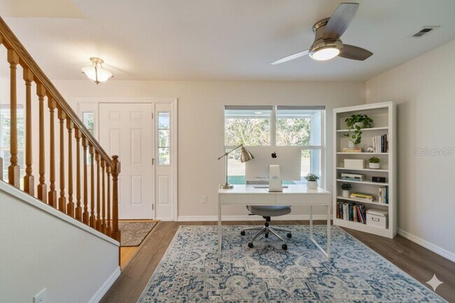 Foto del edificio - 201 E Osceola Rd