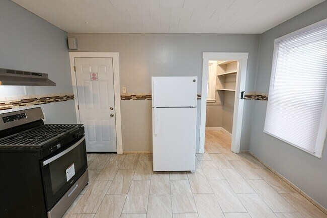 Foto del edificio - 4 Standard St