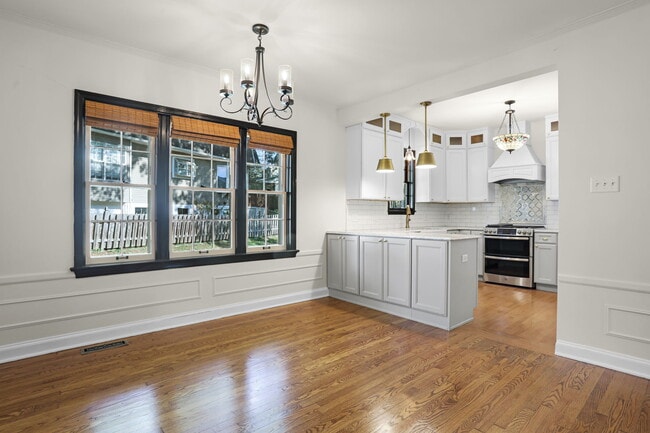 Foto del edificio - 426 Wilcox Ave