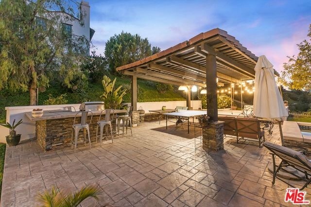 Building Photo - 25385 Prado De Las Fresas