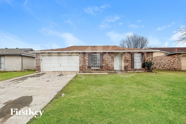 Building Photo - 612 Coolwood Ln