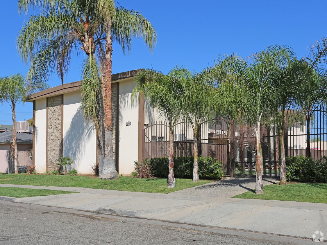 Foto del edificio - 1340-1348 E San Bruno Ave