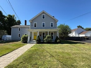 Building Photo - 37 Main St