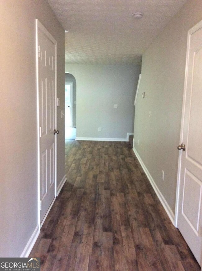 Building Photo - 735 Magnolia Gardens Walk