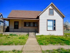 Building Photo - 1025 Chaffin St