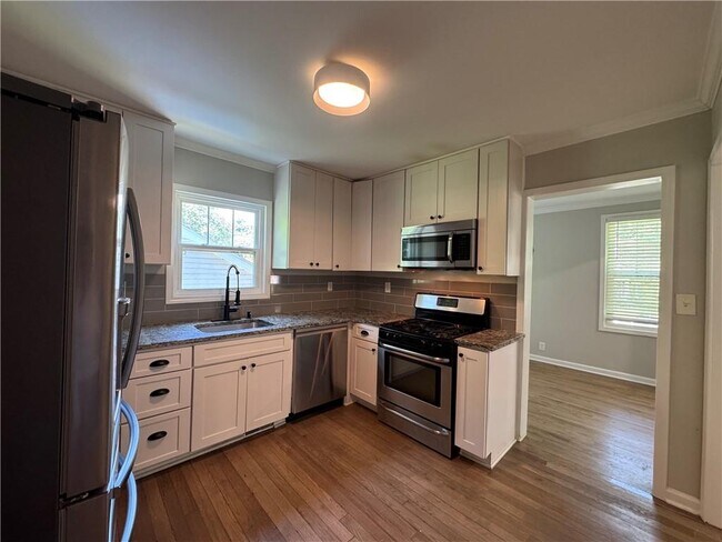 Foto del edificio - 1564 Orlando St SW