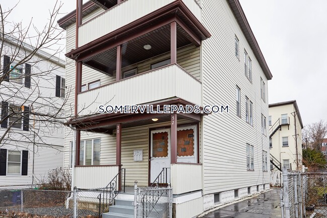 Foto del edificio - 52 Mansfield St