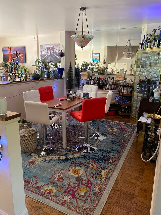 Dinning room - 7 Hiram Sq