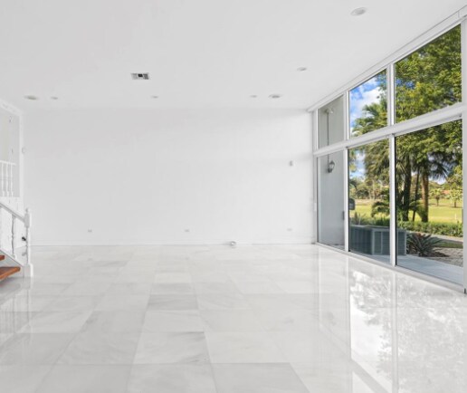 Foto del edificio - 6795 Brookline Dr