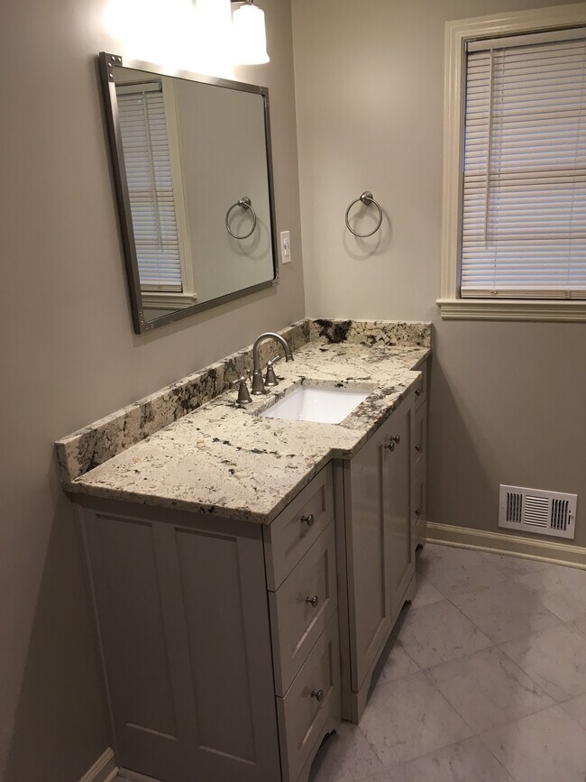 Photo - 3015 Wilson Rd House