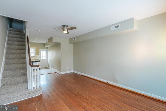 Building Photo - 137 Durfor St