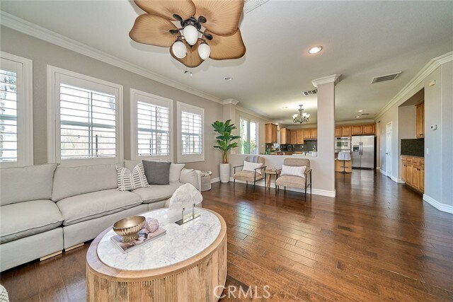 Foto del edificio - 8808 Gentle Wind Dr