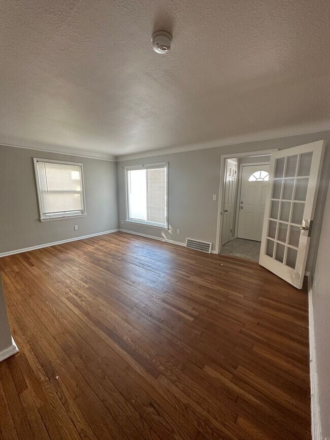 26530 Forestview Ave, Euclid, OH 44132 Townhome Rentals in Euclid OH