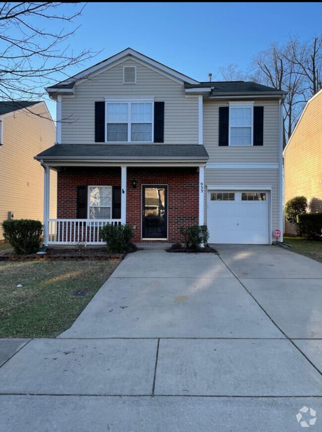 Building Photo - 933 Willow Creek Dr