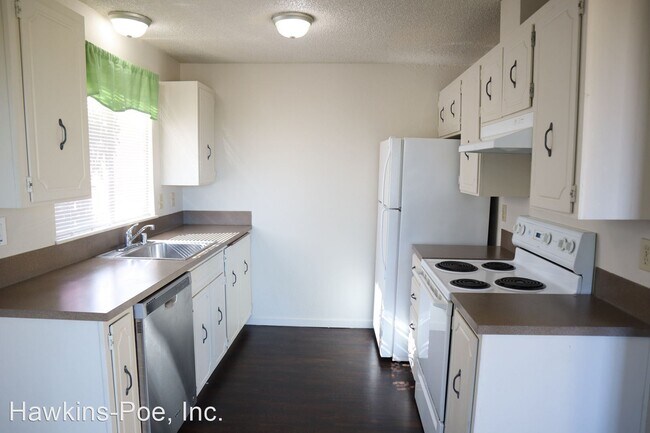Building Photo - 1120 Browns Point Blvd NE
