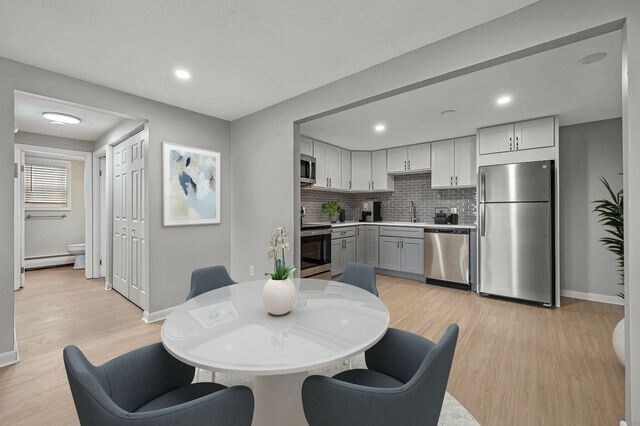 Foto principal - 64 Goldthwaite Rd
