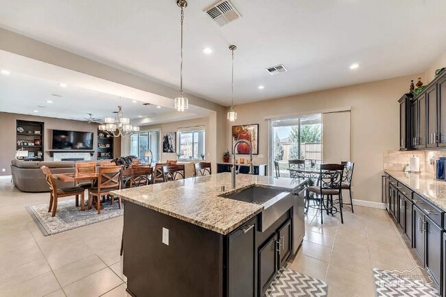 Building Photo - 9845 Sea Breeze Ln