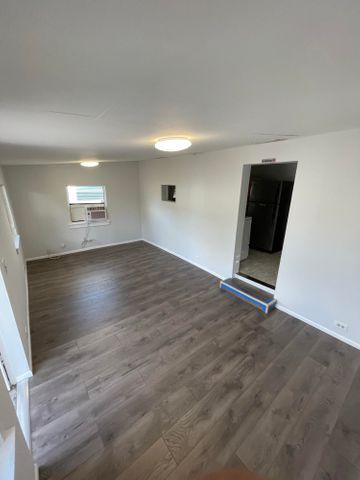 Foto del edificio - 4344 Mars Ave