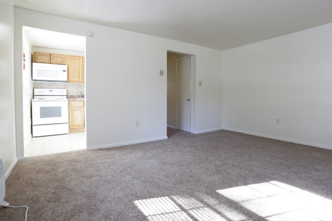 Interior Photo - Locust Grove Apartments