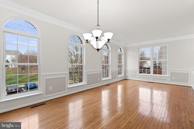 Building Photo - 128 Ivy Hills Terrace