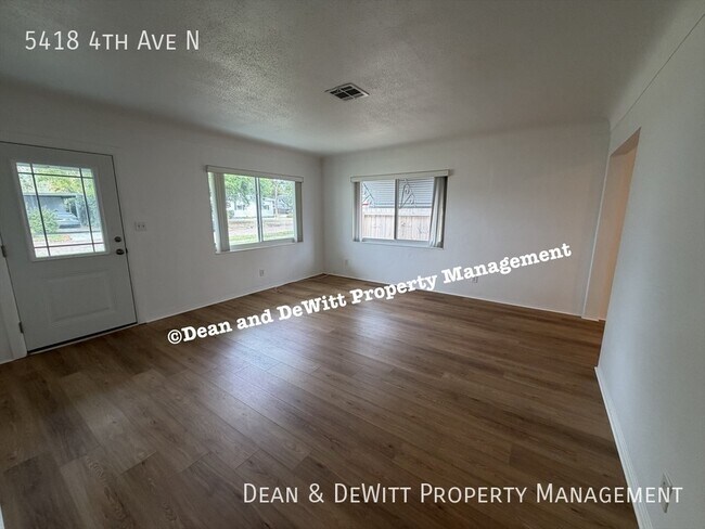 Foto del edificio - 5418 4th Ave N