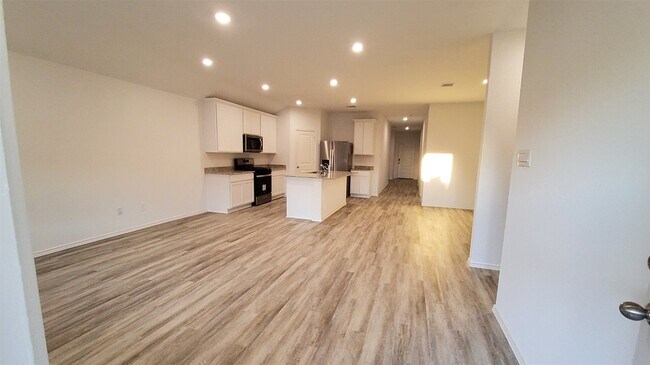 Building Photo - 31131 Delamere Turn Trl