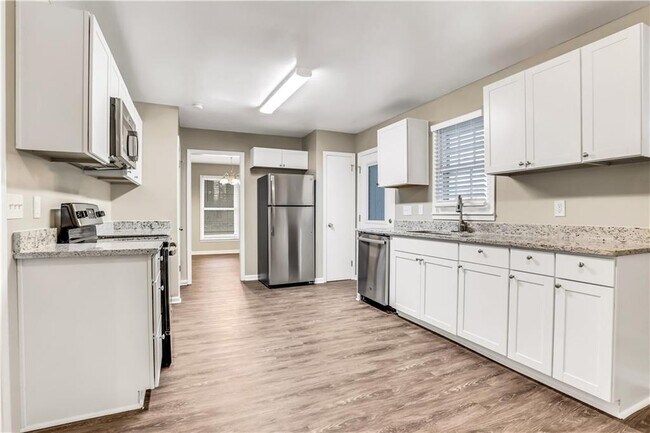 Building Photo - 3990 Chase Ct