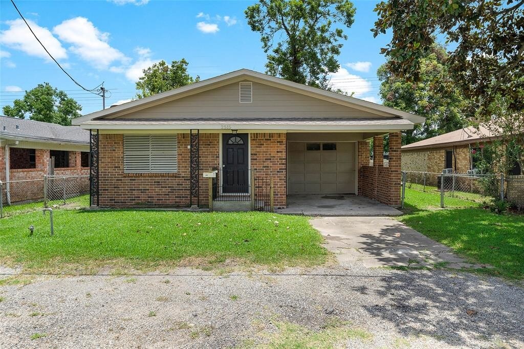 2515 Stonewall, La Marque, TX 77568 House Rental in La Marque, TX