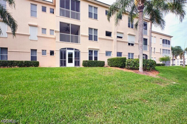 Building Photo - 9100 Southmont Cove